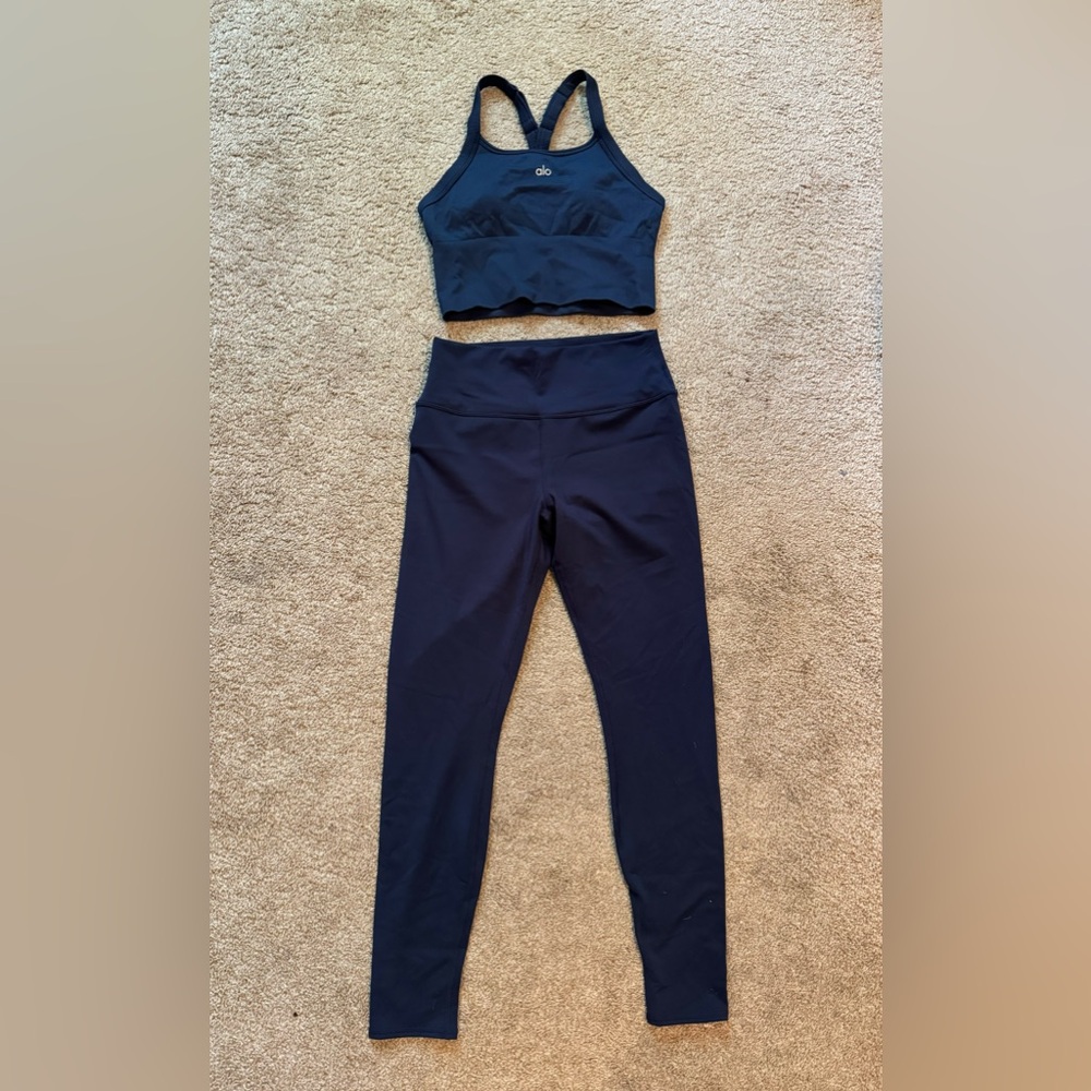 Alo Yoga Set